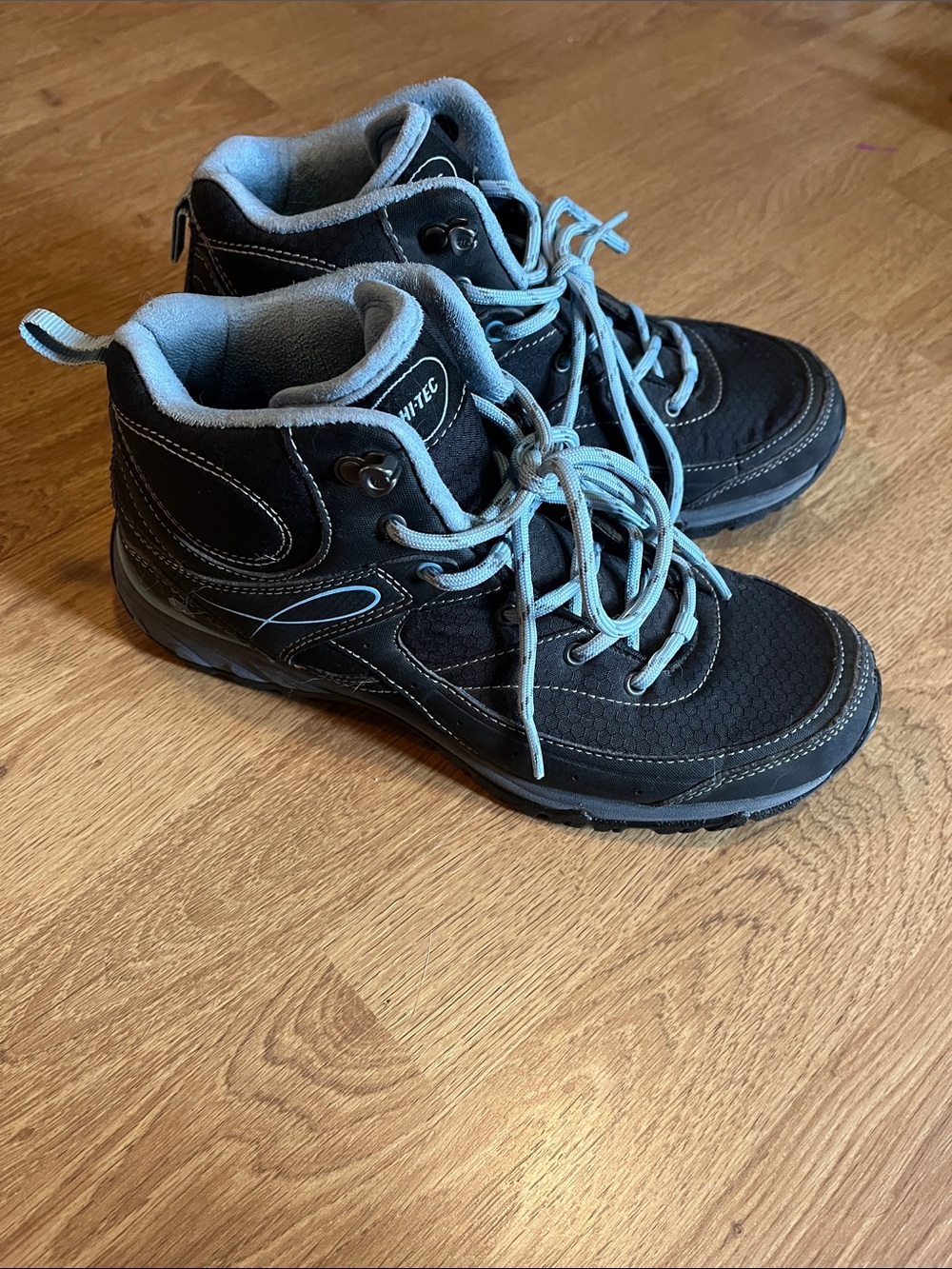 Hi-Tec Womens Black and Light Blue Lace-Up Hiking Boots